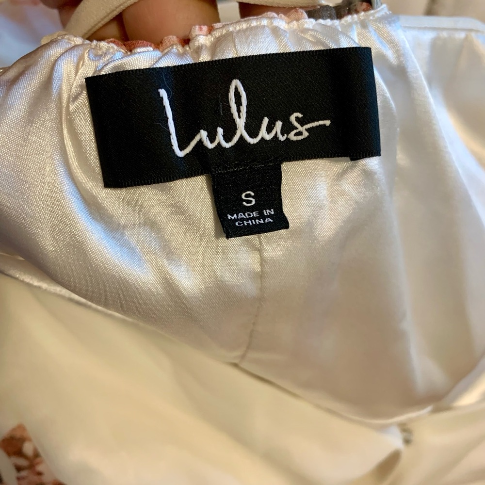Lulu’s cream floral print wrap maxi dress - Picture 6 of 6